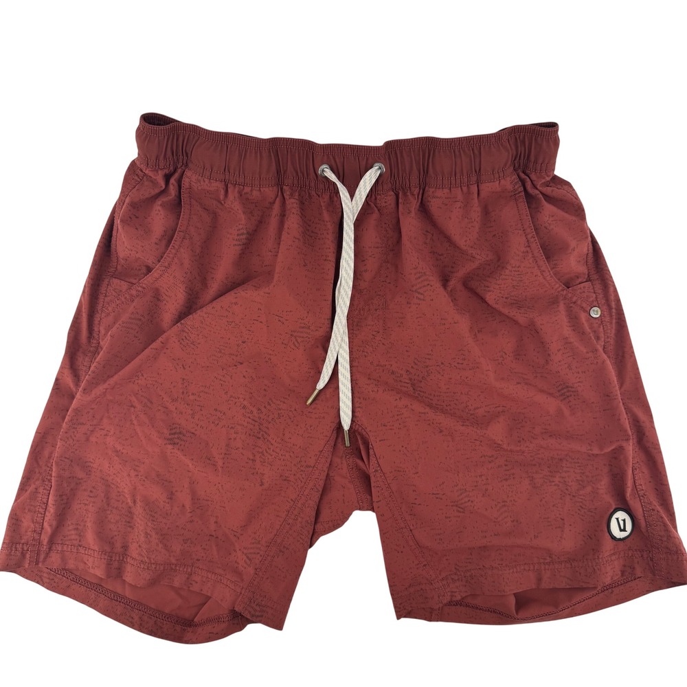 Vuori Kore Shorts Mens Small Rust Red Micro Print Active Performance